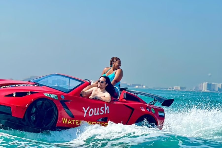 Jetcar near Burj al Arab