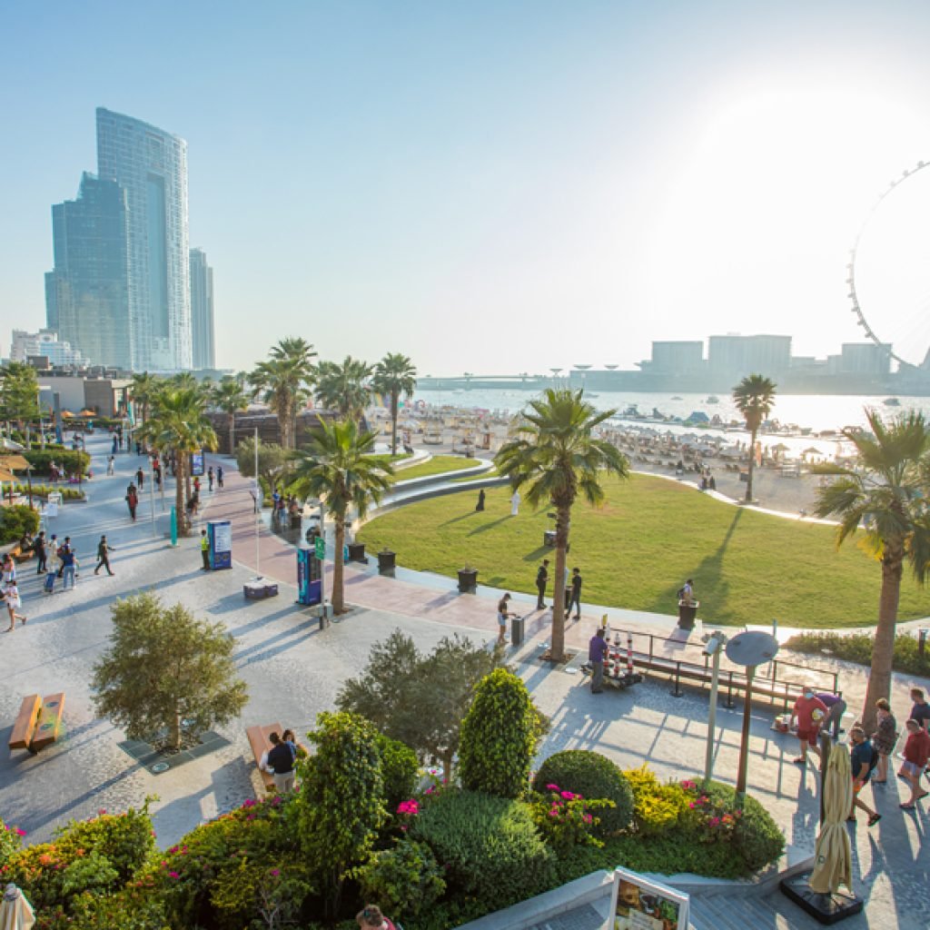 walk and shop at JBR